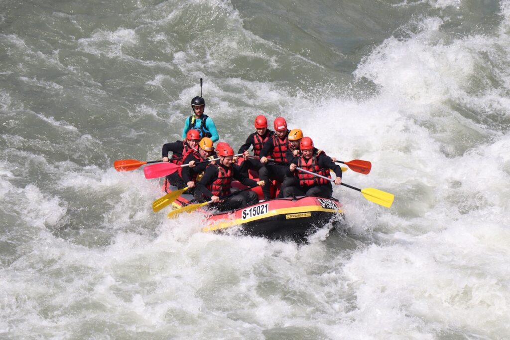 river rafting 